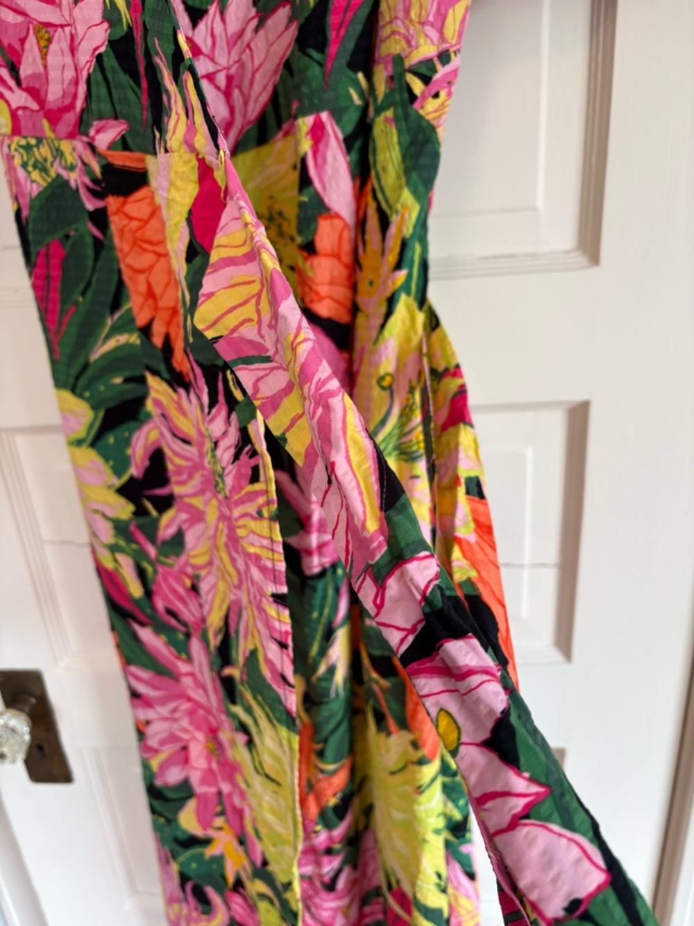 H&M NWT Tropical Floral Maxi Wrap Dress. Size XL. Viscose/Cotton. Adjustable - Picture 7 of 16